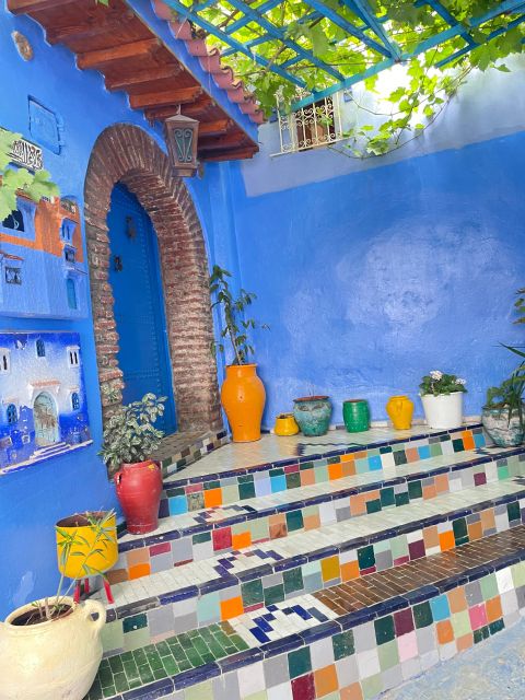 Explore the Hidden Gems in the Blue City - Explore the Vibrant Medina
