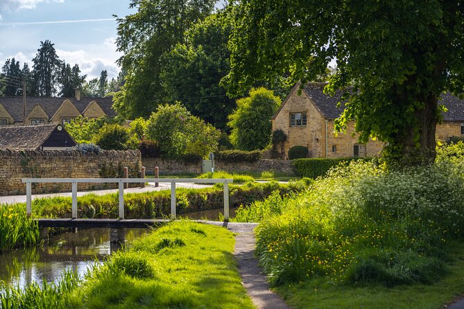 Explore the Hidden Gems of Cotswolds Private Tour - Guides Expertise