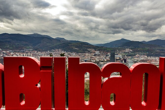 Explore the Instaworthy Spots of Bilbao With a Local - Social Aspect