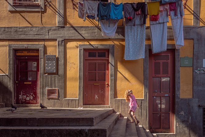Explore the Instaworthy Spots of Porto With a Local - Capturing Photos for Social Media
