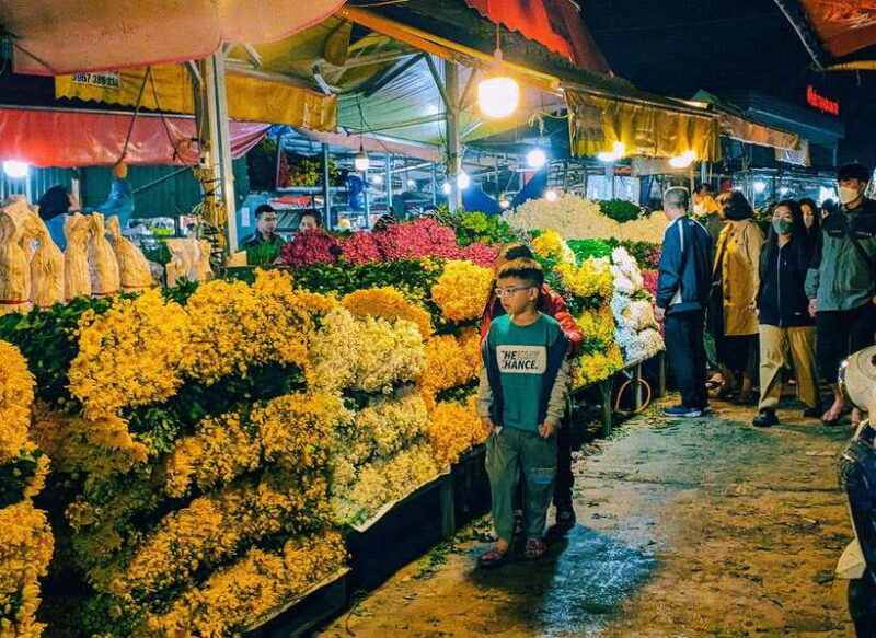 Explore The Local Life & The Hidden Gems In Ho Chi Minh City - Visiting District 1