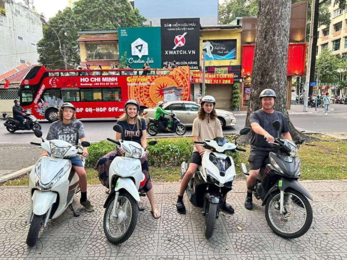 Explore The Local Life & The Hidden Gems In Ho Chi Minh City - Savoring the Local Cuisine