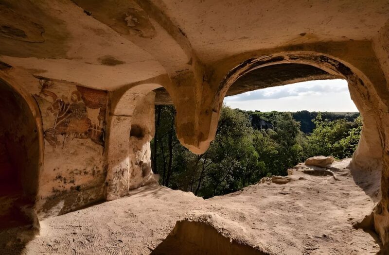 Explore the Murgia Materana UNESCO Park (Italian & Spanish) - Overview of Murgia Materana UNESCO Park