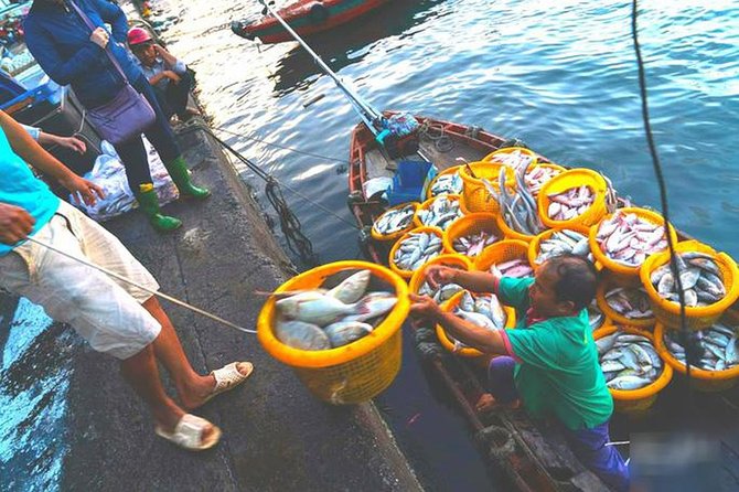 Explore the South of Phu Quoc Island by Classical US Army Jeeps - Exploring a Fishing Village
