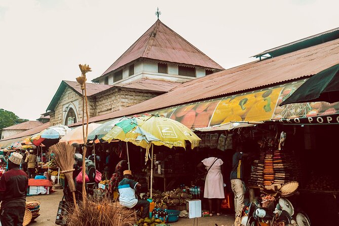 Explore The Stone Town in Zanzibar - Shopping and Local Crafts in Stone Town