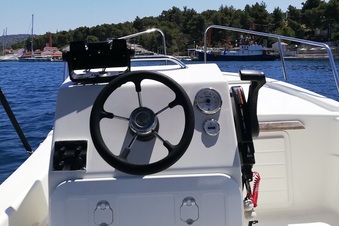Explore the West Coast of the Island Brac by BETINA Boat - Snorkeling and Amenities