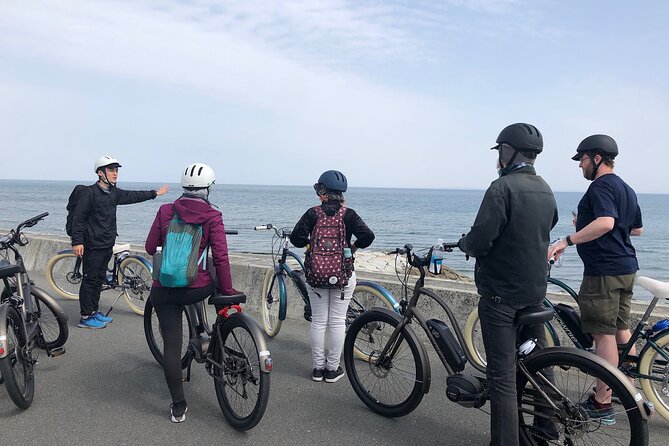 Explore the Wonder of Japanesesake on a Cyclingtour at Meiwa Town - Lunch at Torimisoya