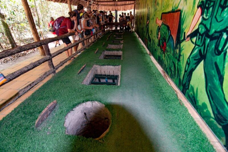 Explore Underground Tunnels in Cu Chi - Group Options