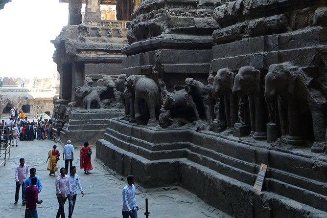 Explore UNESCO Ellora-Ajanta Caves-Two Days Guided Tour With Other Attraction - Day 1: Ajanta Caves Exploration