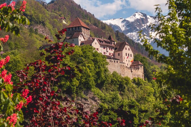 Explore Vaduz in 60 Minutes With a Local - Delving Into Liechtensteins History
