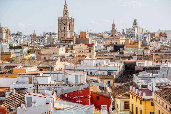 Explore Valencia in 60 Minutes With a Local - Explore the Historic Old Town