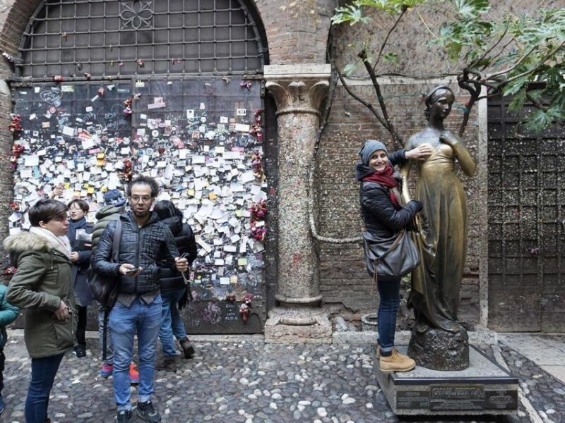 Explore Veronas Charm: Arena Walking Tour - Inclusions and Exclusions