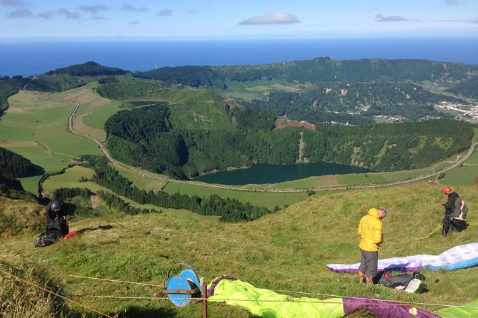 Explore With Our Guides the West Side & Sete Cidades on a Surprising 4x4tour - Reviews and Feedback
