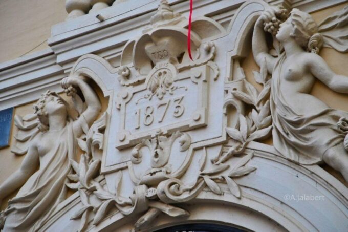 Exploring 19TH Century Glamour With Madame Rose in Toulouse - Tour Highlights and Details
