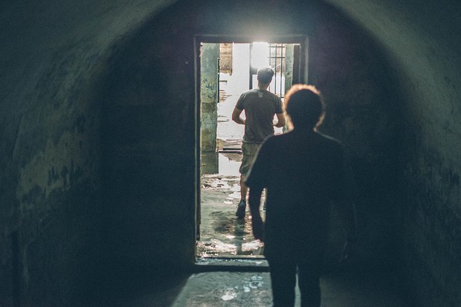 Exploring a Former Communist Prison - Tour of Revolution Square and Jalava Fort Prison