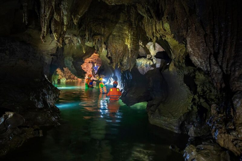 Exploring Cha Loi Cave in 1 Day - Recap
