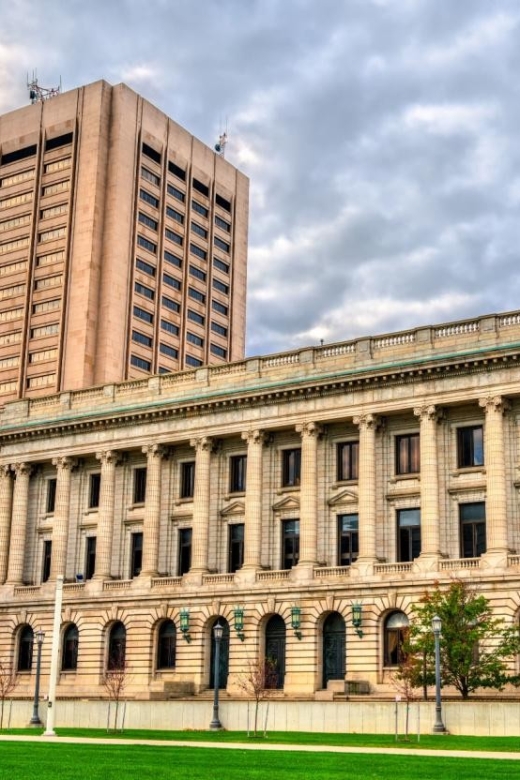 Exploring Cleveland With the Family – Walking Tour - Cuyahoga County Court House