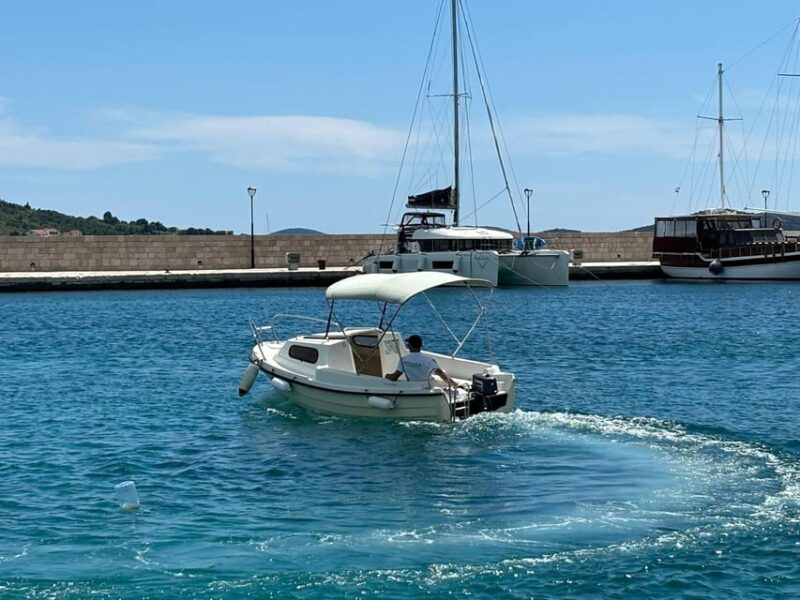 Exploring Coastal Treasures: Self-Drive Boat Rental - Explore at Your Pace