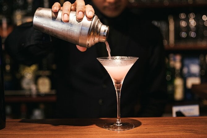 Exploring Hokkaido Nightlife: Susukino Evening Walking Tour - Exploring Susukino District