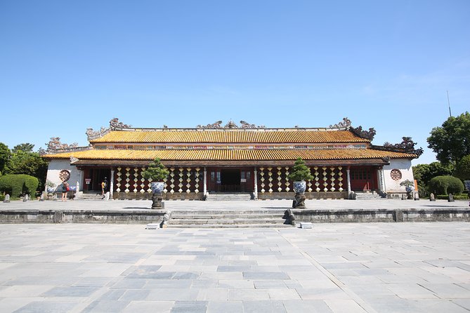 Exploring Hue Imperial City With Professional Driver By Private Car - Hassle-free Private Car Transfer