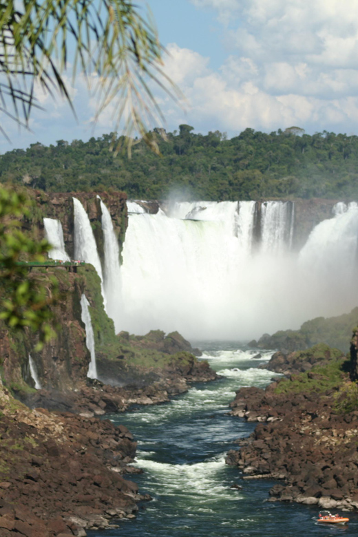 Exploring Iguazu Falls Argentina - Itinerary and Highlights