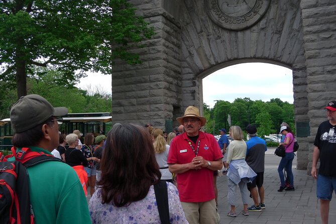 Exploring Niagara Falls by Foot With Maid of the Mist From USA - Tour Duration and Group Size
