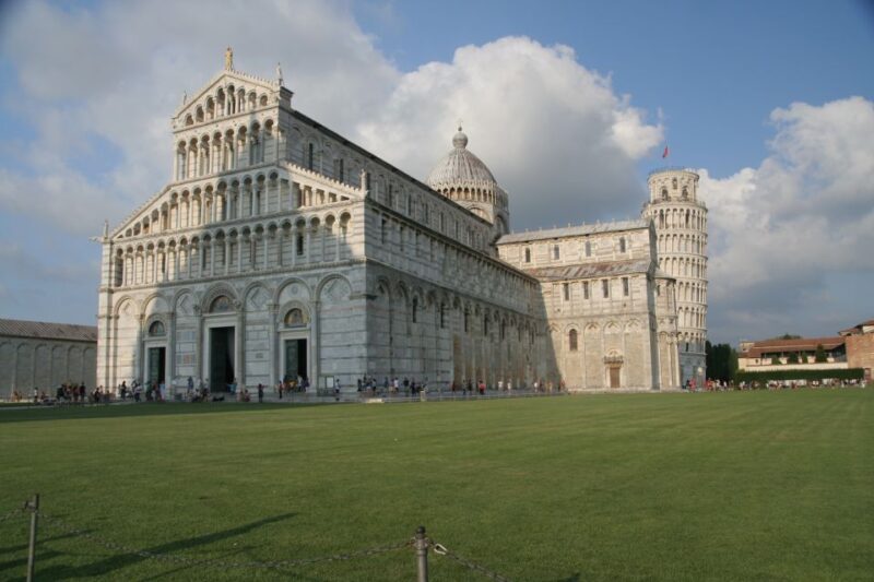 Exploring Pisa: Half-Day Private Minivan Tour From Florence - Transportation and Meeting Point