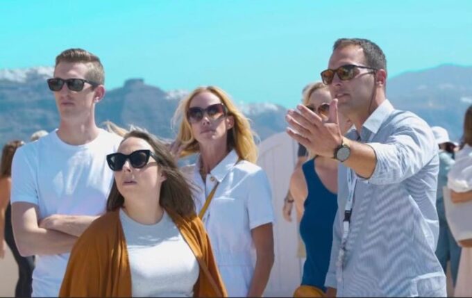 Exploring Santorini: 8 Hours Ultimate Santorini's Experience - Additional Information