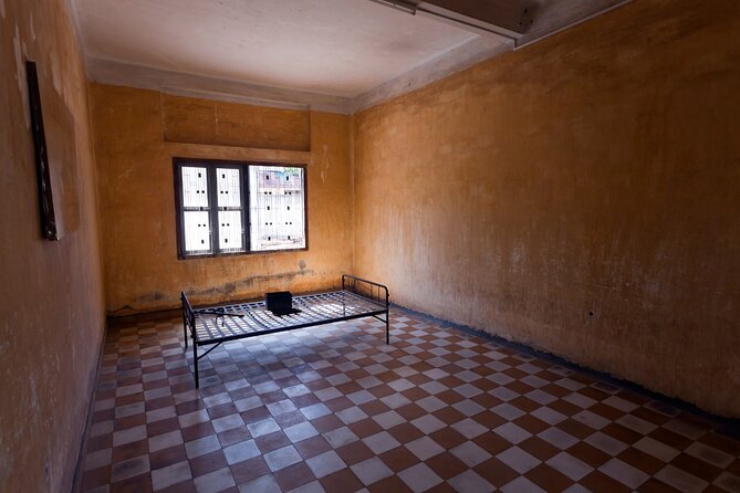 Exploring the Best of Phnom Penh: A Full Day Tour - Tuol Sleng Genocide Museum