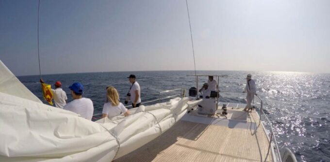 Exploring the Eastern Coastal Islands: A 3-Day Cruise - Recommended Gratuities and Expenses