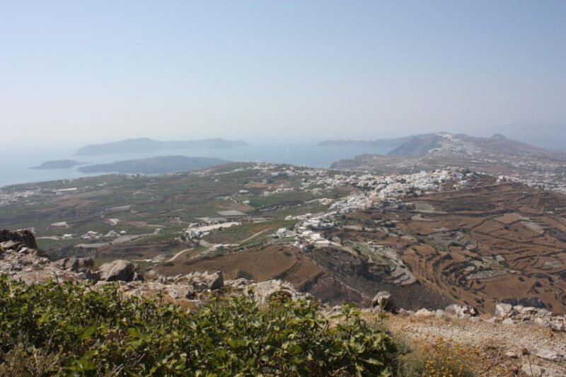 Exploring the Jewels of Santorini: A Comprehensive 5-Hr Tour - Private Transportation