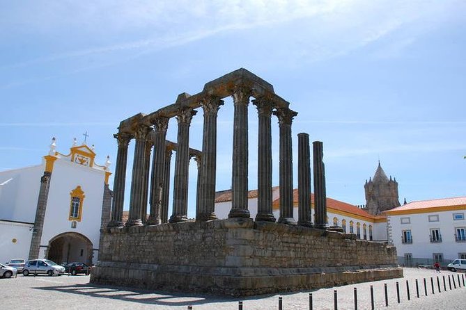 Exploring the South of Portugal | Évora | Alentejo - History and Architecture