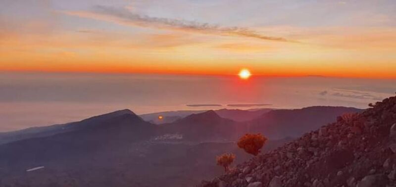Exploring the Wonders of Rinjani: 2 Days Senaru Crater Rim - Itinerary Highlights: Ascent