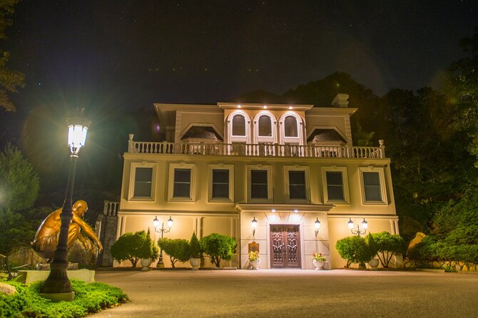 EXPOSURE at the Mystic Dark Room - Inclusions and Amenities