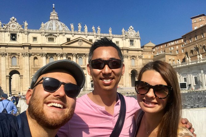 Express Early Morning Sistine Chapel Tour With Max 6 People - Exploring St. Peters Basilica