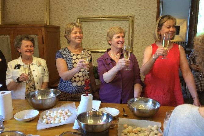 Express Pasta-Making Lesson With Gourmet Dinner - Meeting Information