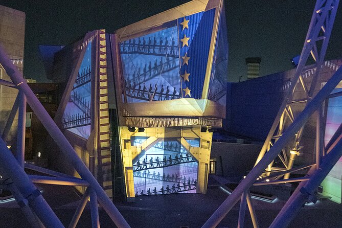 Expressions of America - Outdoor Sound & Light Show at The National WWII Museum - Visitor Reviews and Ratings