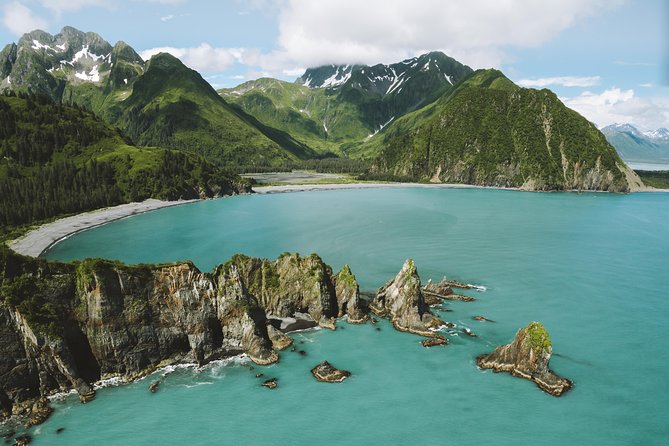Extended Bear Glacier Scenic Flight - Aerial Views of Landscape