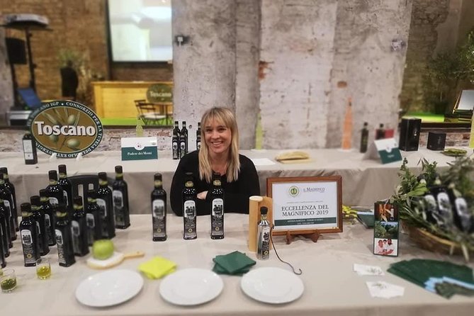 Extra Virgin Olive Oil Experience - Learning and Tasting