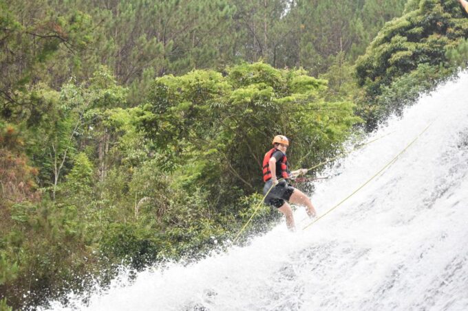 Extreme Dalat Canyoning - Cliff Jumping and Swimming