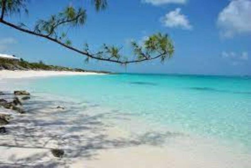 Exuma Cays-Private Adventure Tour - Boat and Crew