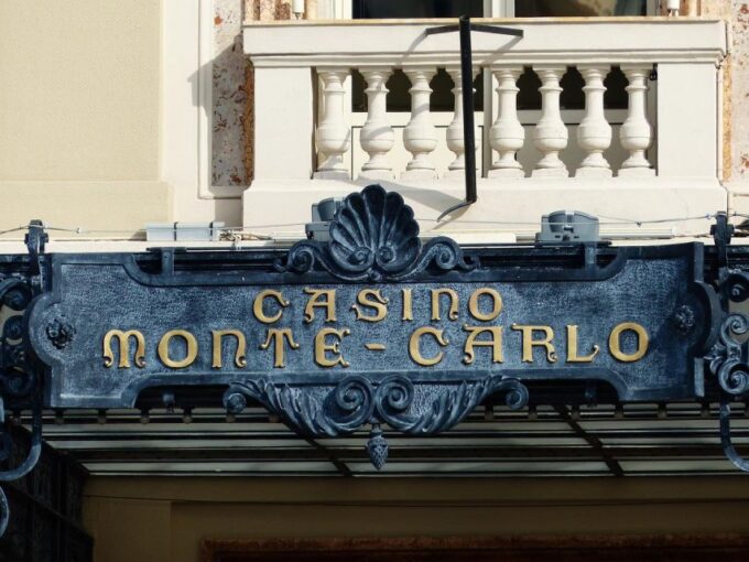 Eze and Monaco: Full Day Shared Tour - Enchanting Monte-Carlo