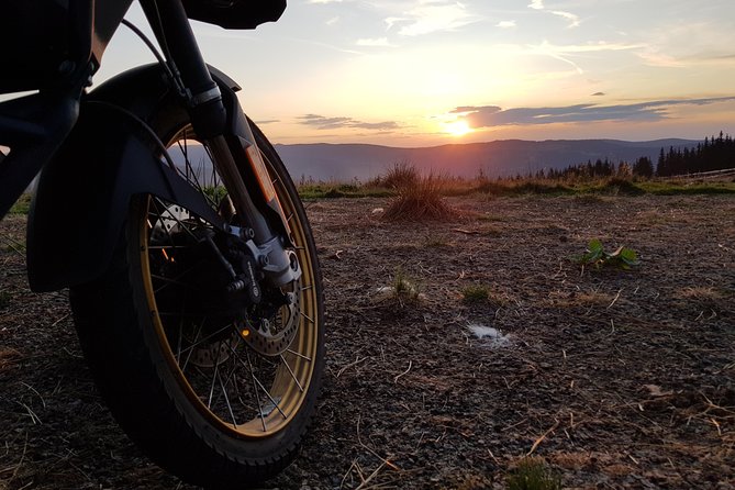 F 850 GS Motorcycle Rental Romania - Traveler Requirements Highlighted