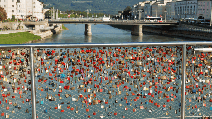 Fabulous Salzburg: Between Legends and History - Scenic Highlights and Amenities