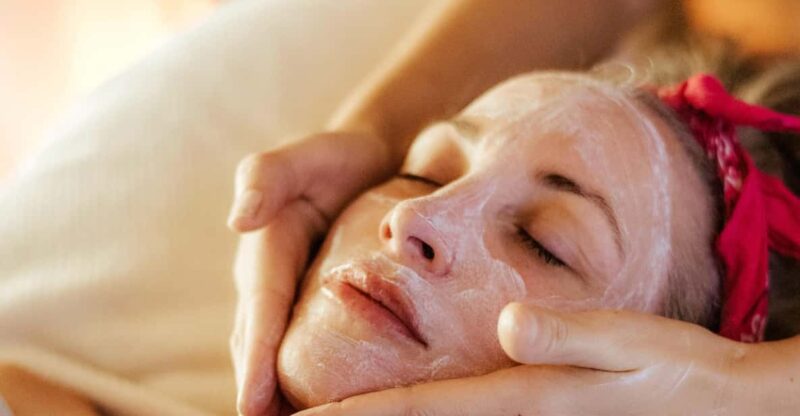Facial Treatments With Villa, Hotel and Home Services - Key Points
