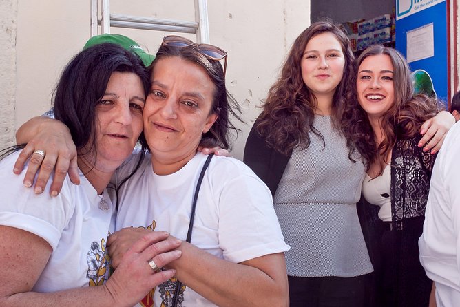 Fado - a Story of Thugs, Whores and Urban Poetry - Neighborhood Exploration: Mouraria