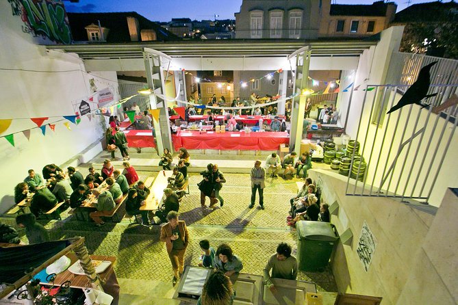 Fado - a Story of Thugs, Whores and Urban Poetry - Pricing and Cancellation Policy