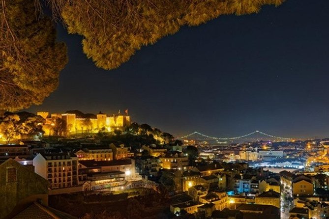 Fado Dinner & Lisbon by Night - Guided Exploration