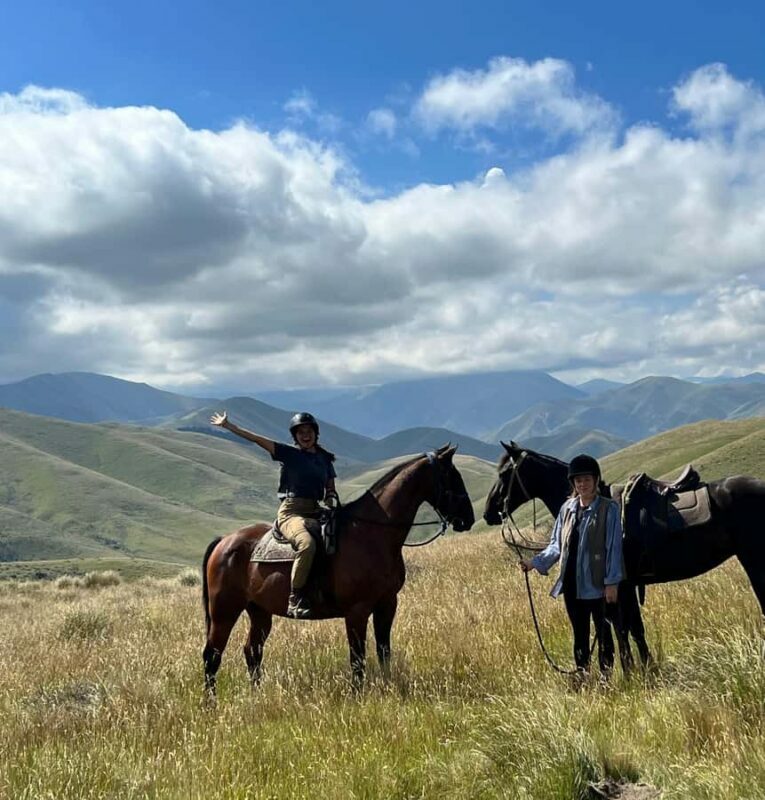 Fairlie, NZ: 5-Day Horse Adventure with Endless Mountains - The Experience in Perspective