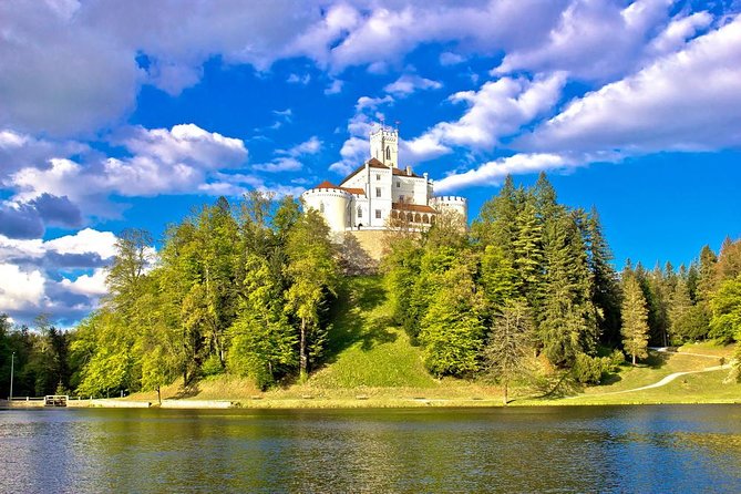 Fairytale Castle & Delicious Wine Tasting and Lunch - Itinerary Highlights